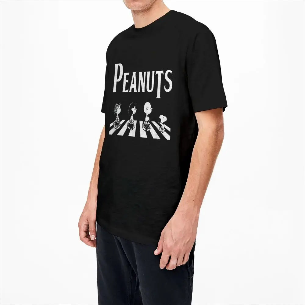 Peanuts Snoopy Crossing Road T Shirt Men 100% Cotton Fashion for Male T-Shirt Round Collar Tee Shirt Short Sleeve Clothes Summer